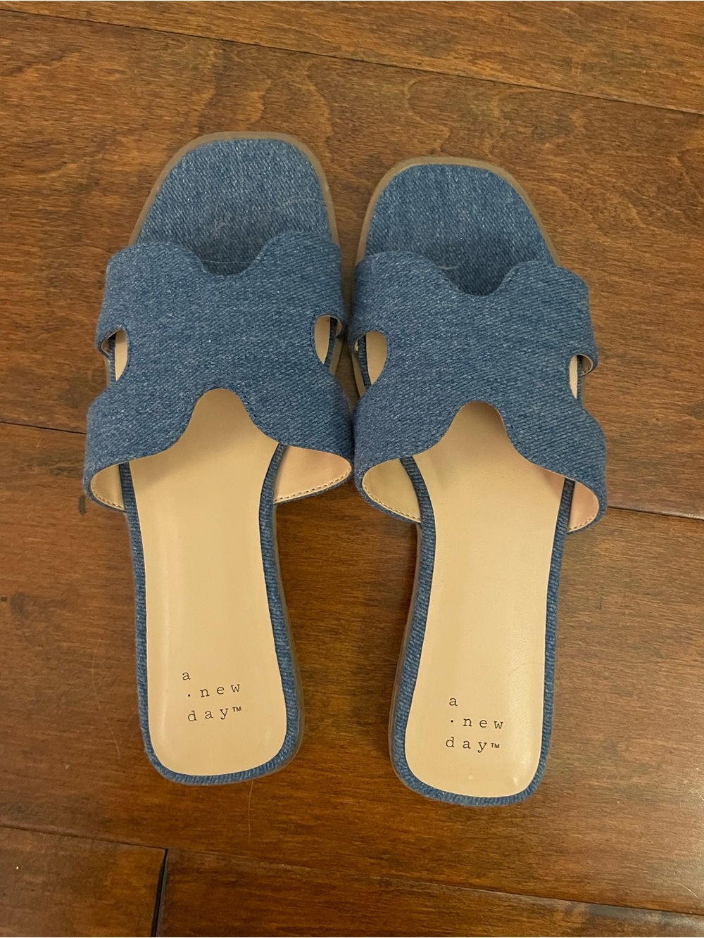 A New Day Target Denim Blue Scalloped Slide Sandals